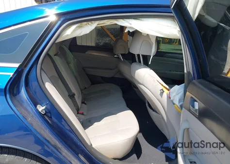 2015 Hyundai Sonata Sport z USA, uszkodzony, nr VIN 5NPE34AF5FH028346